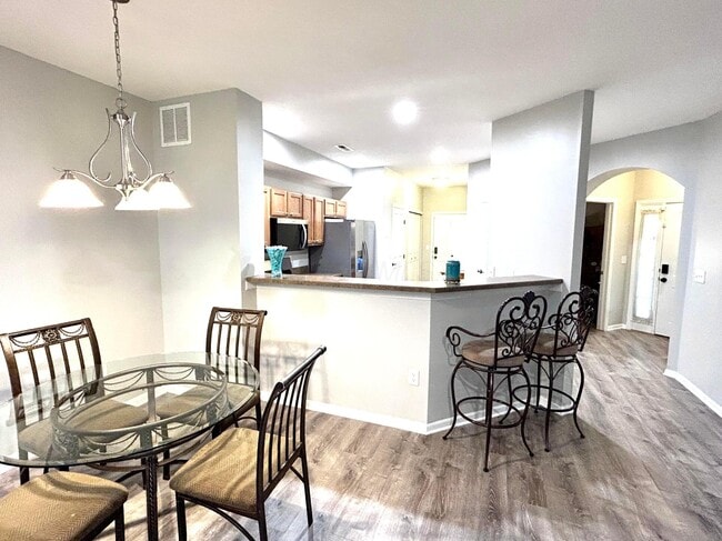 Building Photo - 6140 Sowerby Ln