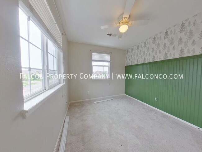 Building Photo - 7973 Buckeye Tree Ln