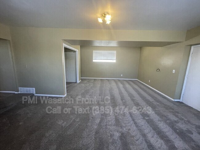 Building Photo - 9140 Judd Ln