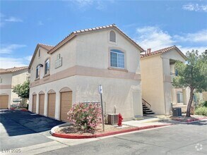 Building Photo - 1830 N Buffalo Dr