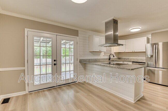 Building Photo - 454 Windtree Pl