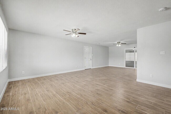 Building Photo - 6536 W Turney Ave