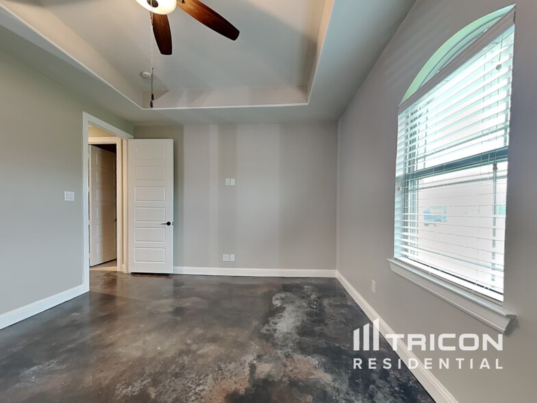 Building Photo - 3065 Bridgecreek Dr