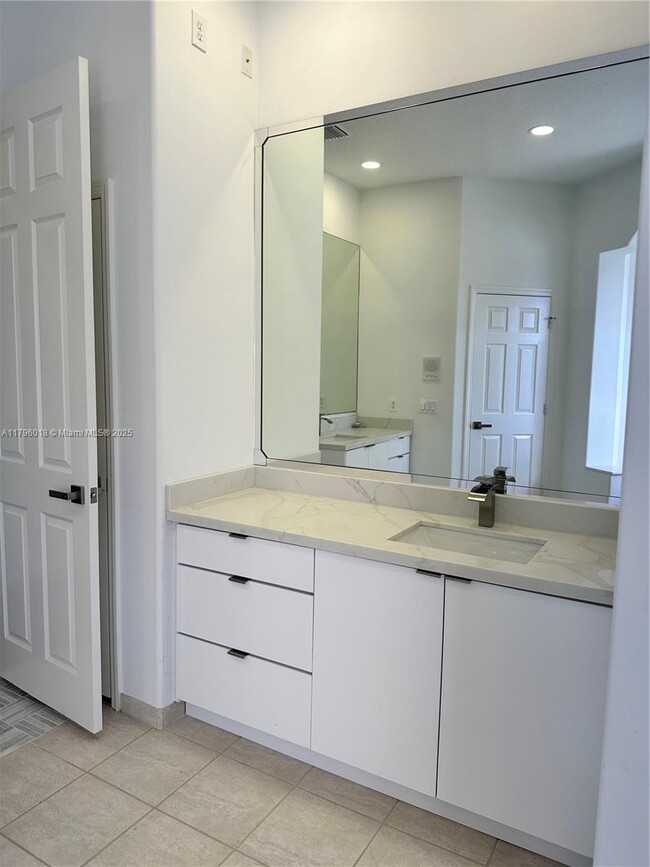 Building Photo - 11388 NW 68th St