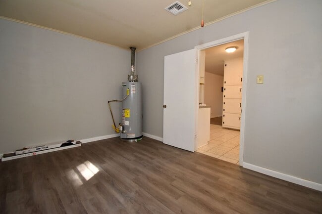 Building Photo - 3 Bedroom 2 Bath Home in Ruston