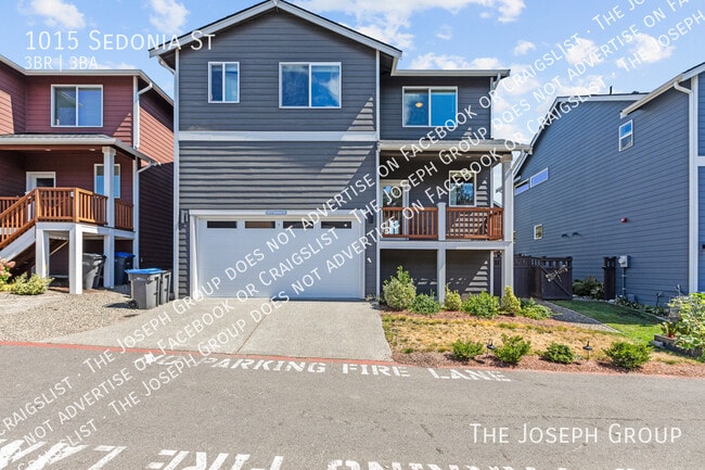 Building Photo - 1015 Sedonia St