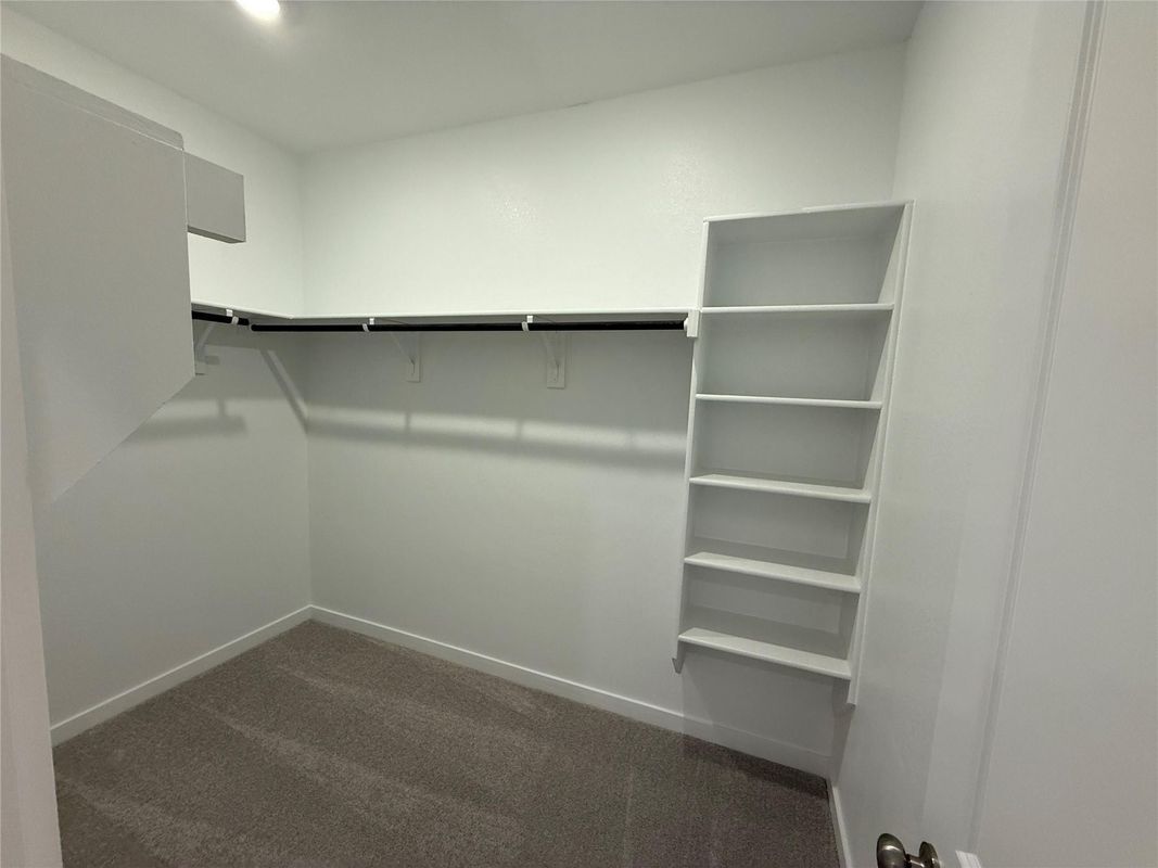 Building Photo - 1808 Quaking Aspen Wy