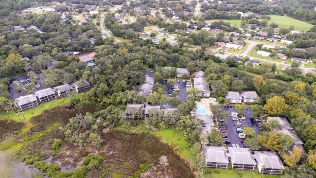 Building Photo - 2BR/2BA Condo in the Desirable Conquistador