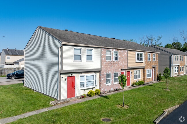 Building Photo - 1564-1570 Worthington Row Dr