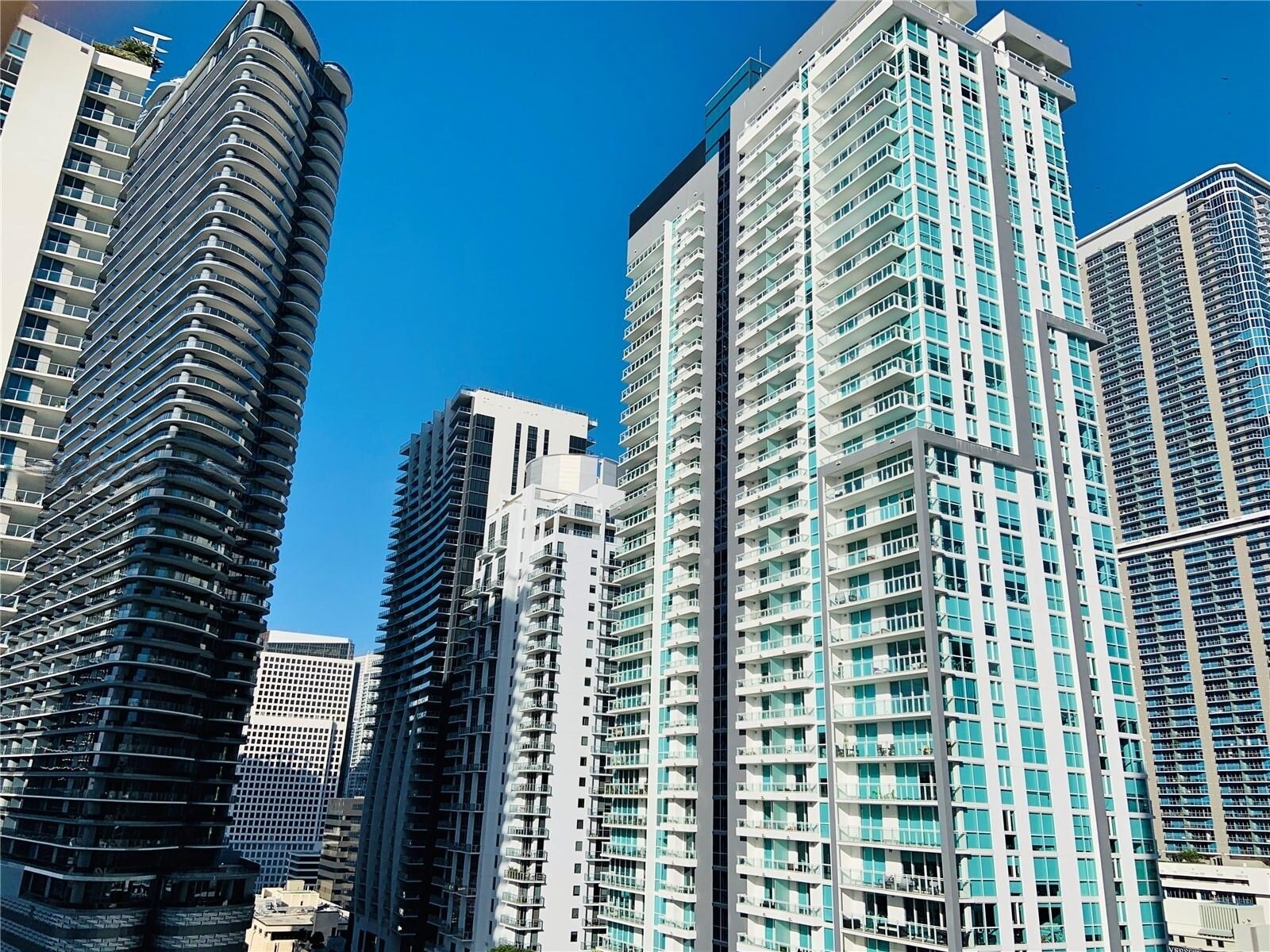 Building Photo - 1250 S Miami Ave