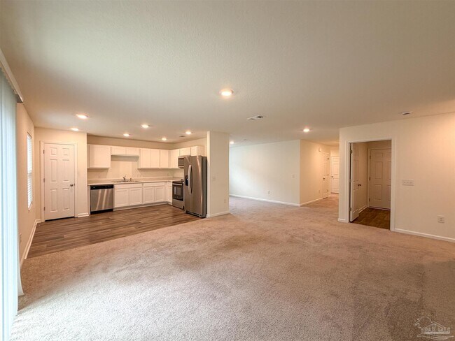 Building Photo - 6509 June Bug Dr