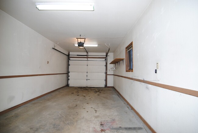 Building Photo - 795 Keeling Rd