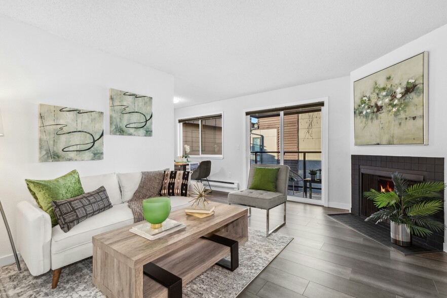 Primary Photo - 2034 14th Ave W