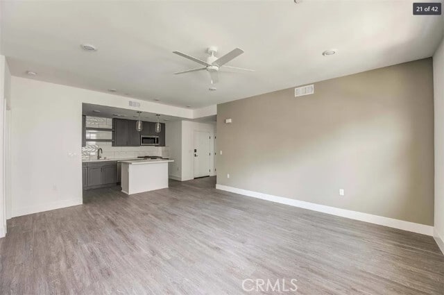 Building Photo - 8016 Santa Fe Springs Rd