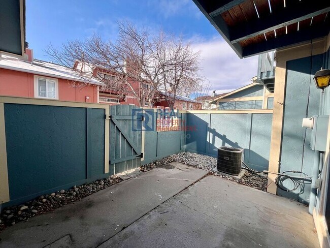 Building Photo - 12143 Bannock St