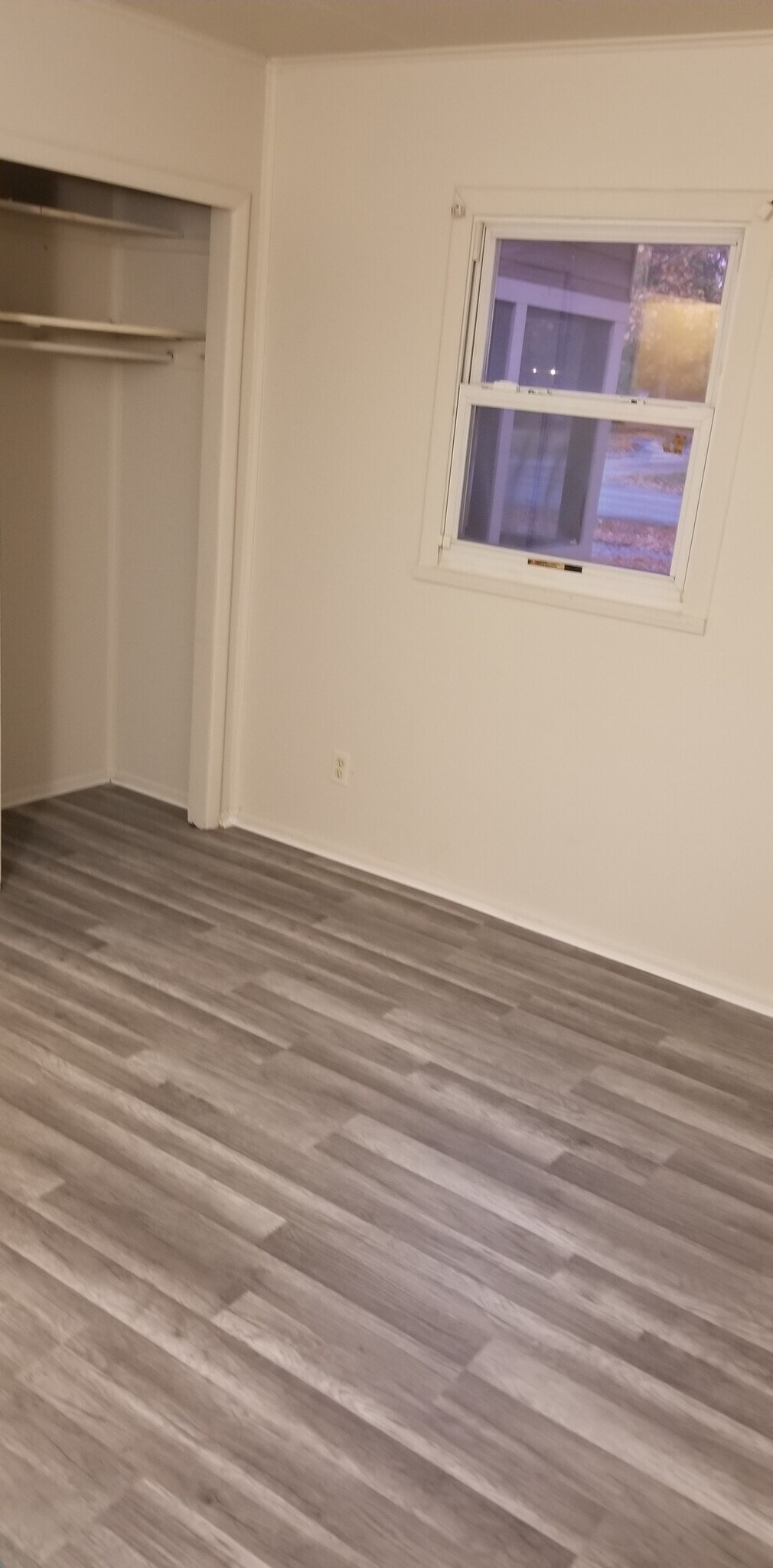 Building Photo - 2286 W Kessler Blvd N Dr