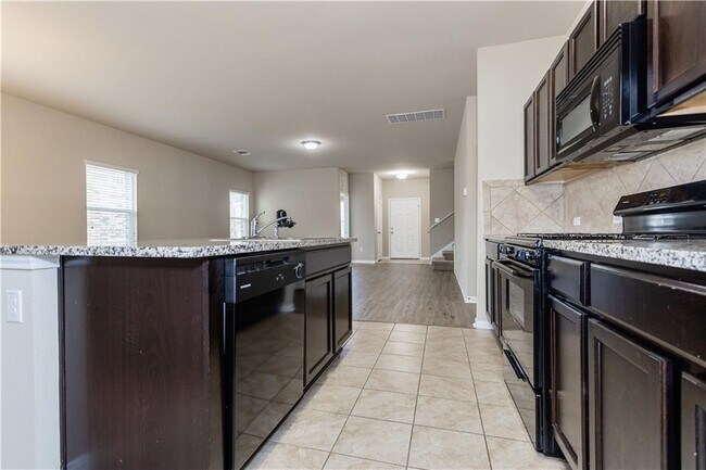 Building Photo - 1709 Atlantica St