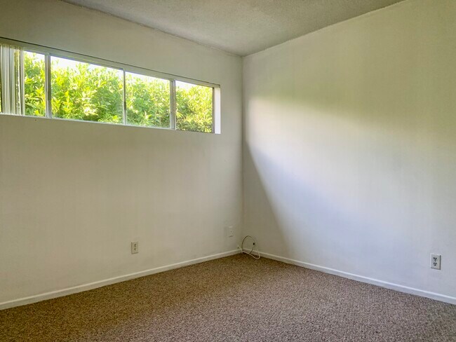 Building Photo - 1511 Artesia Blvd