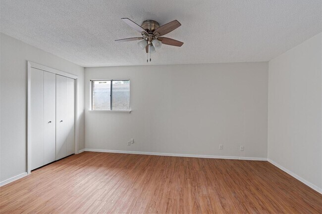 Building Photo - 3426 Willowrun Dr