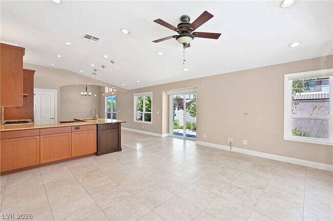 Building Photo - 9001 Crimson Clover Way