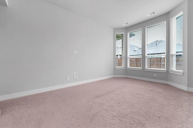 Building Photo - 3011 Armstrong Ave