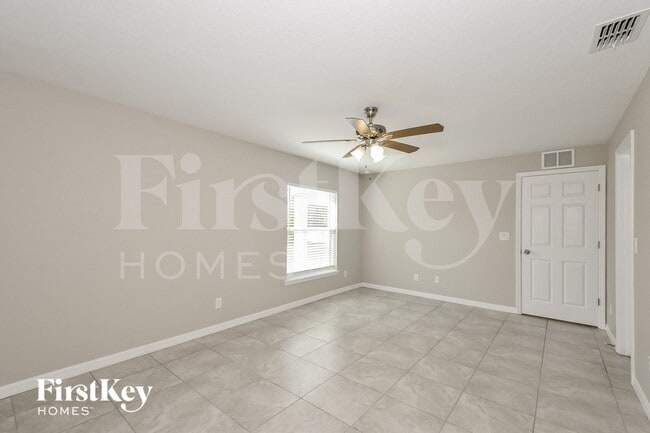 Building Photo - 7252 Sea Mist Dr