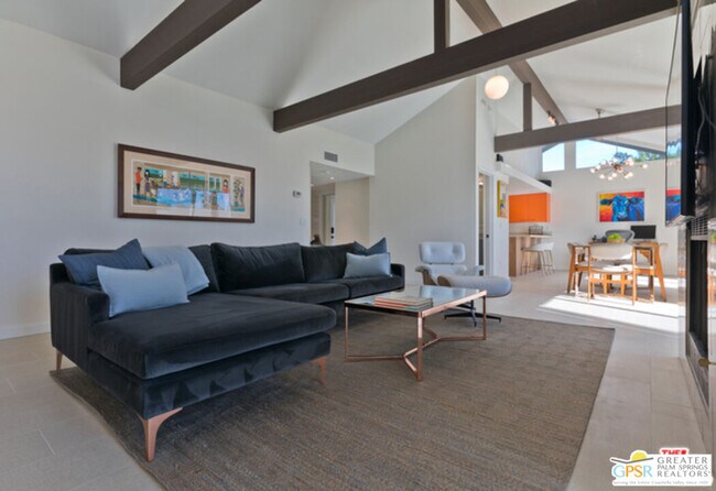 Building Photo - 3545 Ridgeview Cir S