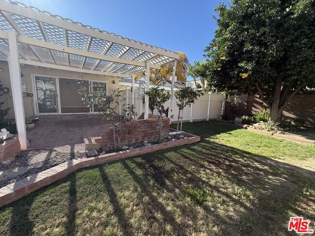 Building Photo - 22341 Burton St