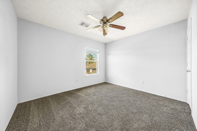Building Photo - 307 Gateship Dr