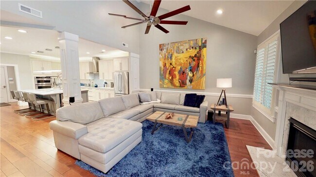 Building Photo - 3112 Ethereal Ln