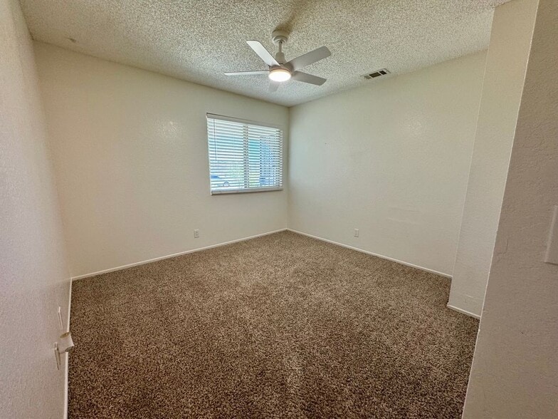 Building Photo - 26605 Voyage Ln