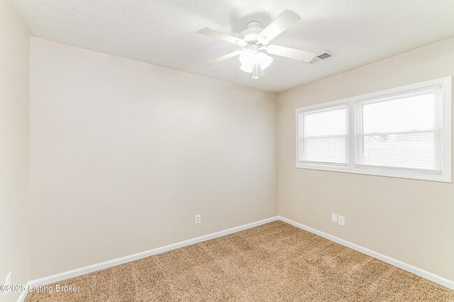 Building Photo - 7111 Nathan Hale Way