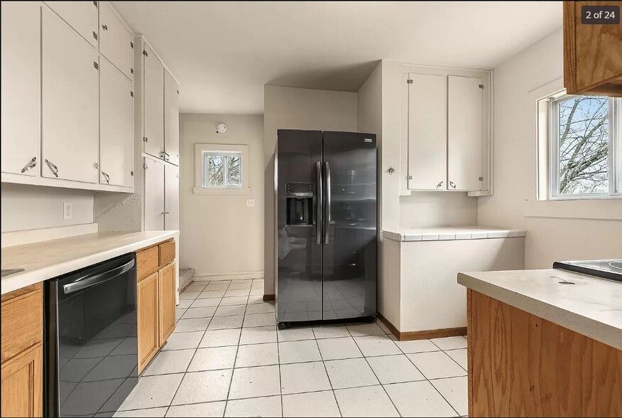 Kitchen Up - 1014 8th Ave S
