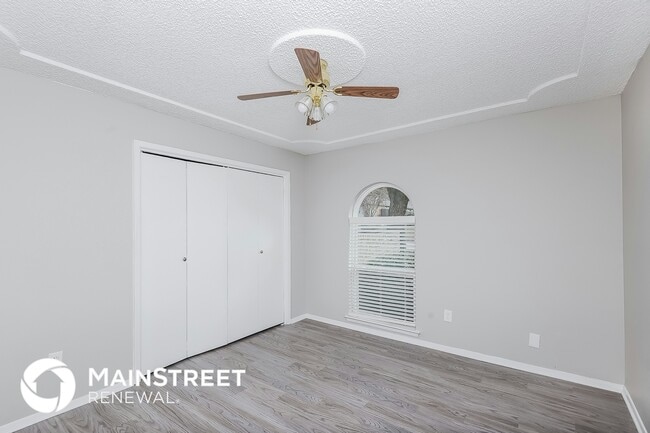 Building Photo - 3409 Pembroke Pl