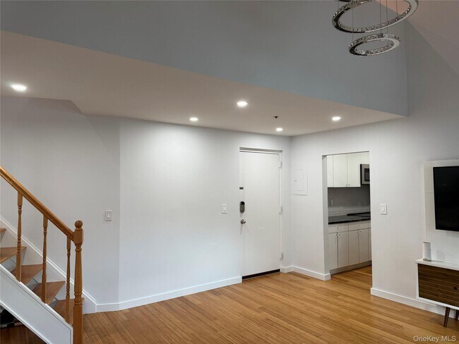 Building Photo - 400 Mt Pleasant Ave