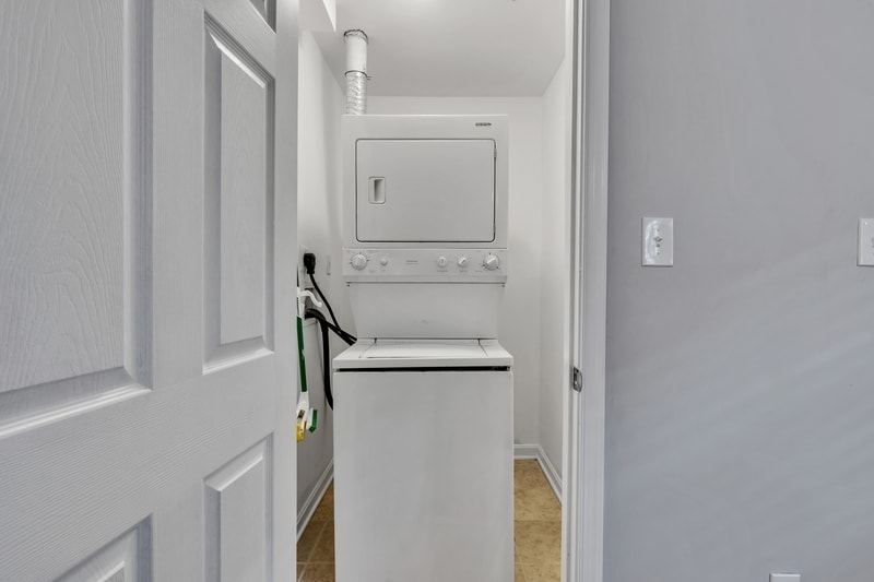 Building Photo - 1134 Cove Rd