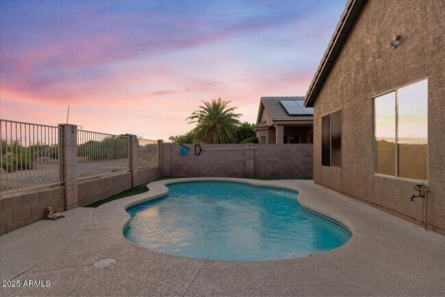 Building Photo - 4615 E Prickly Pear Trail