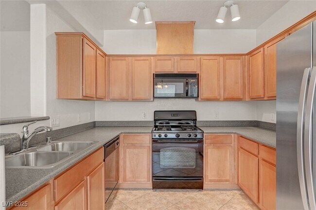 Building Photo - 8324 W Charleston Blvd