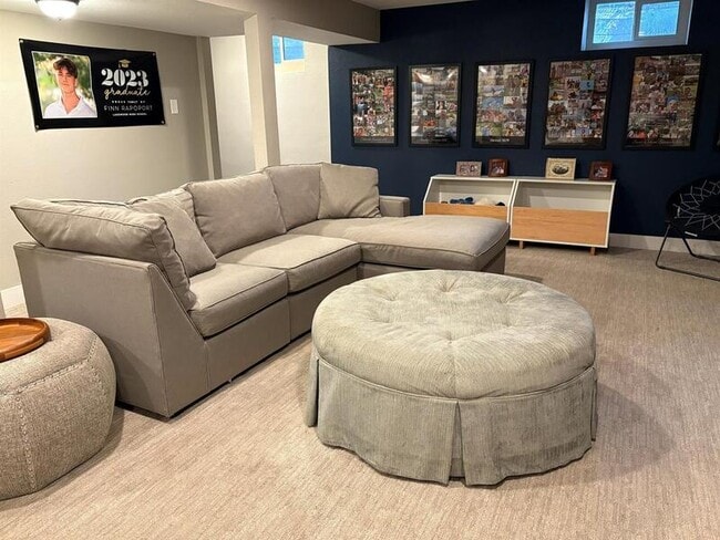 Building Photo - 550 Dudley St