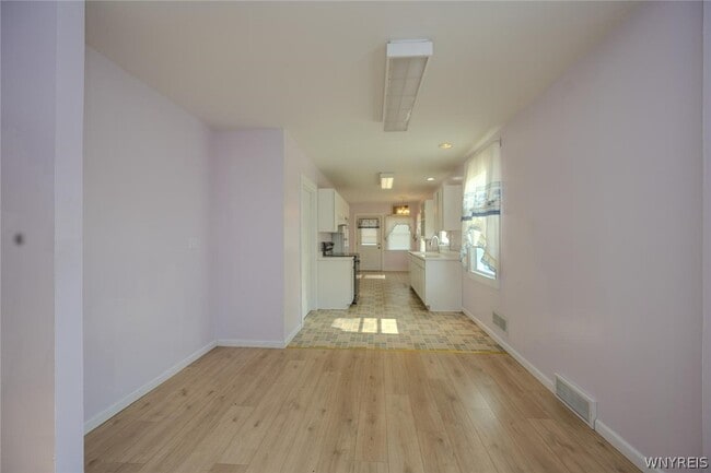 Building Photo - 769 19th St