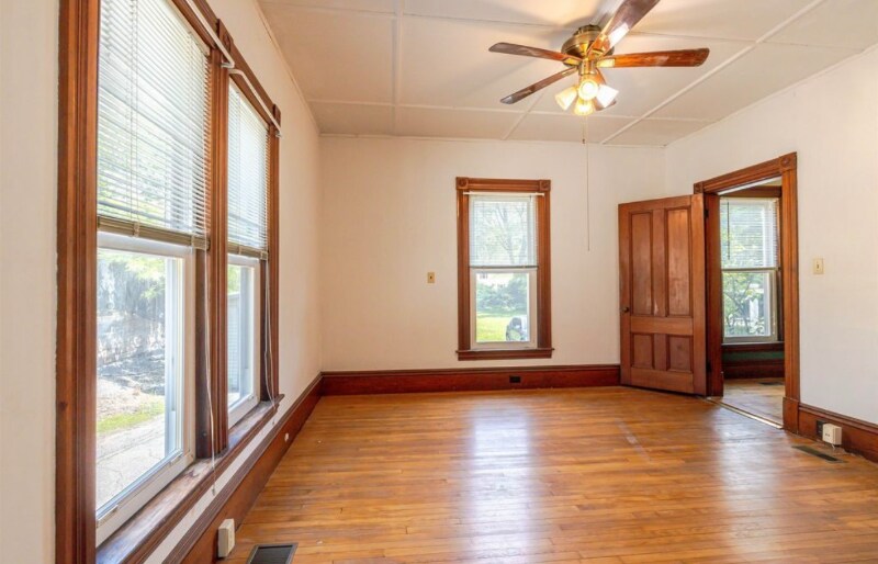 Building Photo - 426 N State St