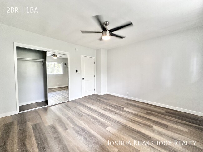 Building Photo - 752 Hayworth Ave