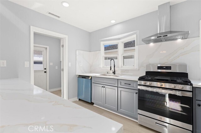 Building Photo - 8460 Truxton Ave