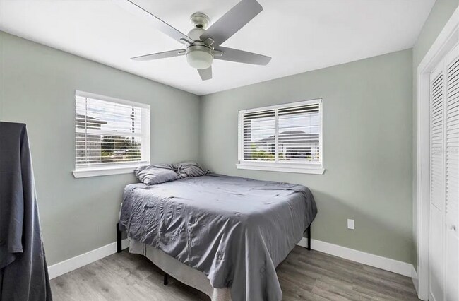 Building Photo - 9492 Galaxie Cir