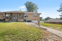 Building Photo - 6767 Military Ave