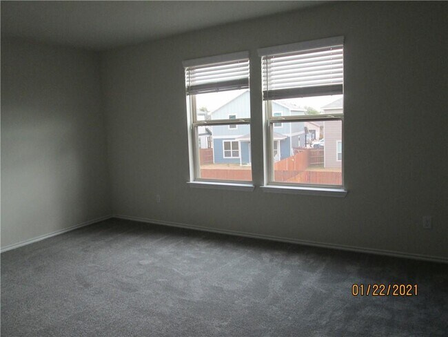 Building Photo - 128 Green Egret Wy