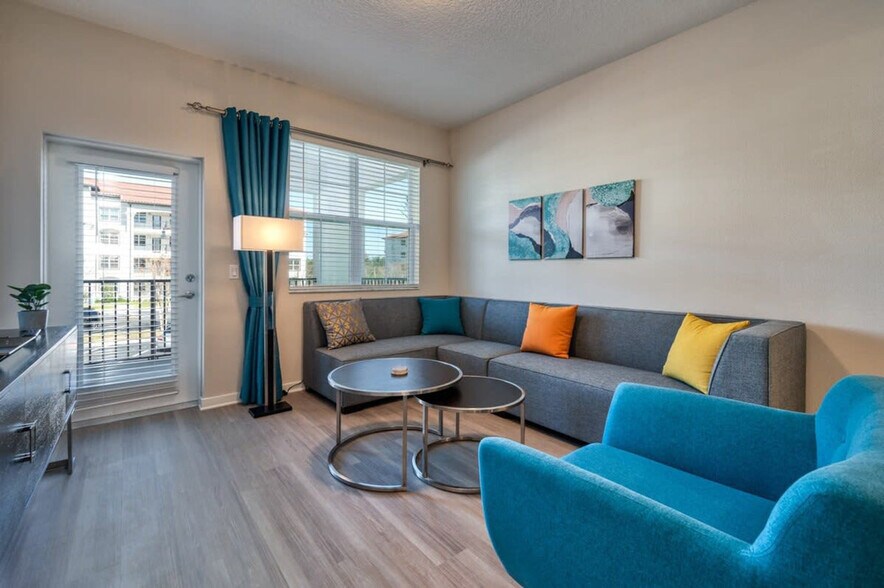 Building Photo - 4001 Breakview Dr