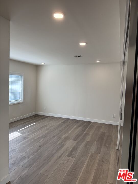 Building Photo - 4775 La Villa Marina