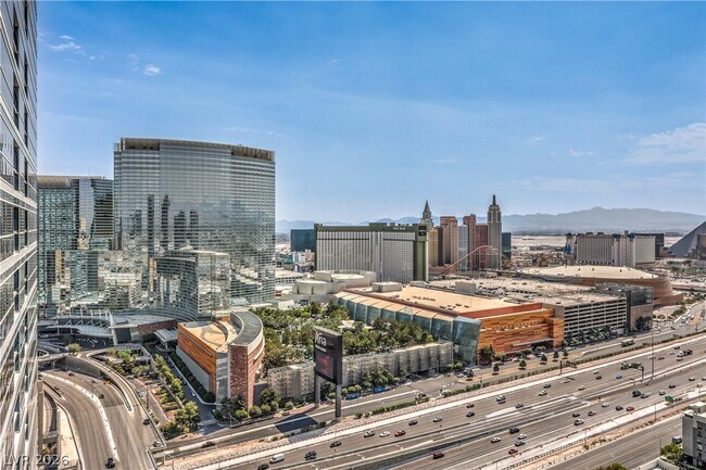 Building Photo - 4471 Dean Martin Dr