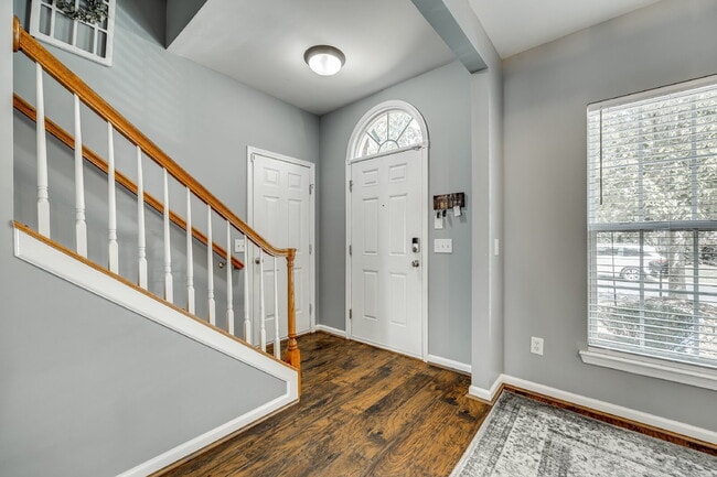 Building Photo - 928 Kite Dr